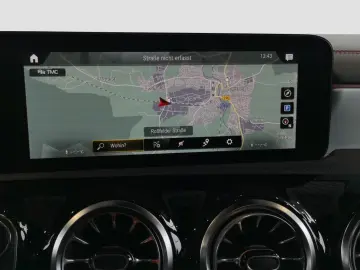 CLA 250 e  AMG Multibeam Pano Night Burmester