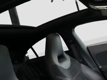 CLA 250 e  AMG Multibeam Pano Night Burmester