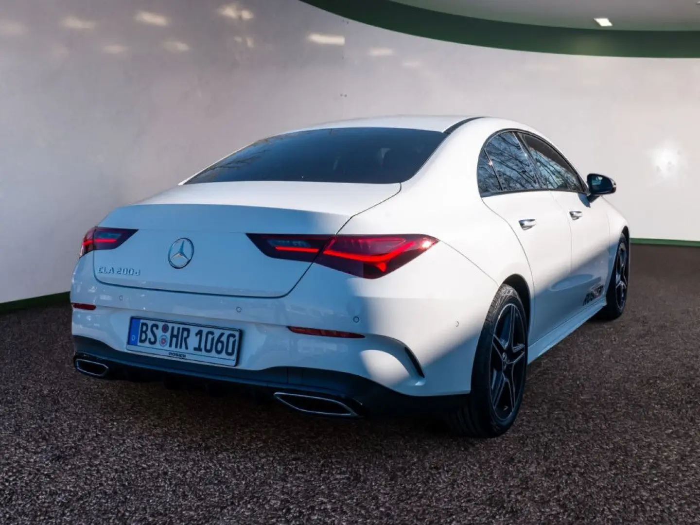 CLA 200 d Coupé AMG Line AHK Distr MULTIBEAM Kam