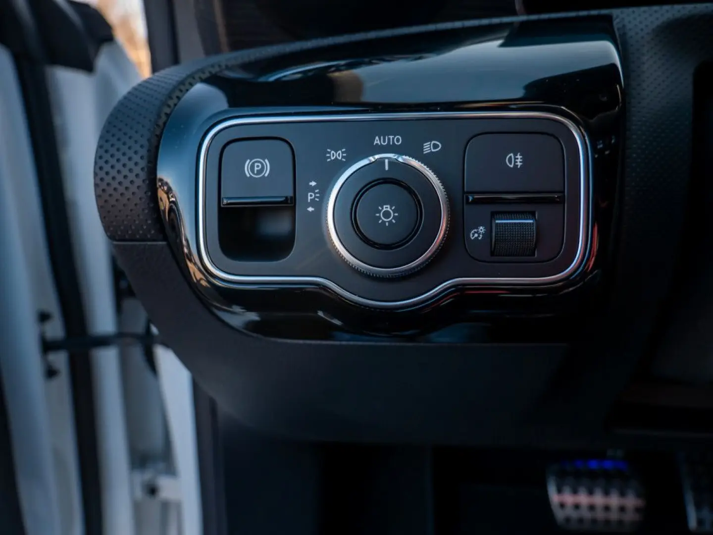 CLA 200 d Coupé AMG Line AHK Distr MULTIBEAM Kam