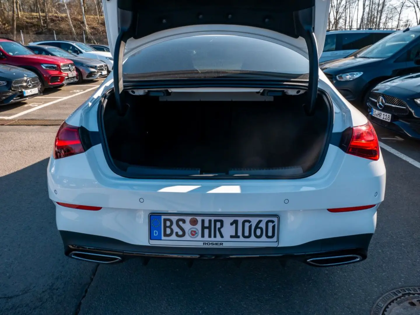 CLA 200 d Coupé AMG Line AHK Distr MULTIBEAM Kam