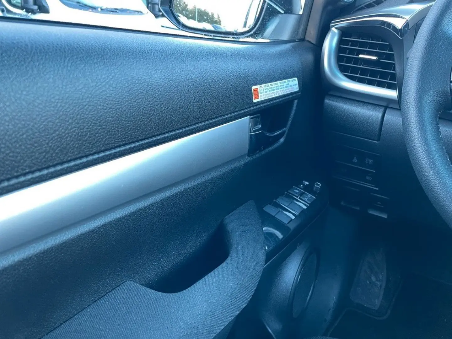 Hilux 2.4D 4x4 Double Cab Comfort  AHK 2xPDC NAV