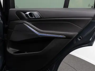 X5 xD30d M Sport HUD DAB DisplayKey HiFi 22Zoll