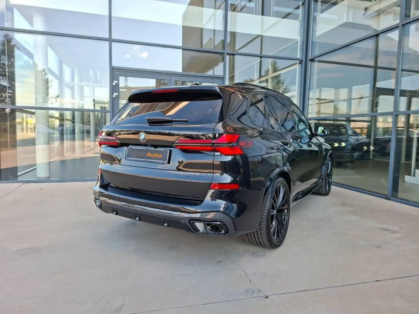 X5 xDrive30d M Sport PANO HUD 360 B&W
