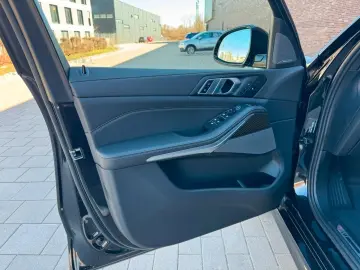 X5 xDrive30d M Sport PANO HUD 360 B&W