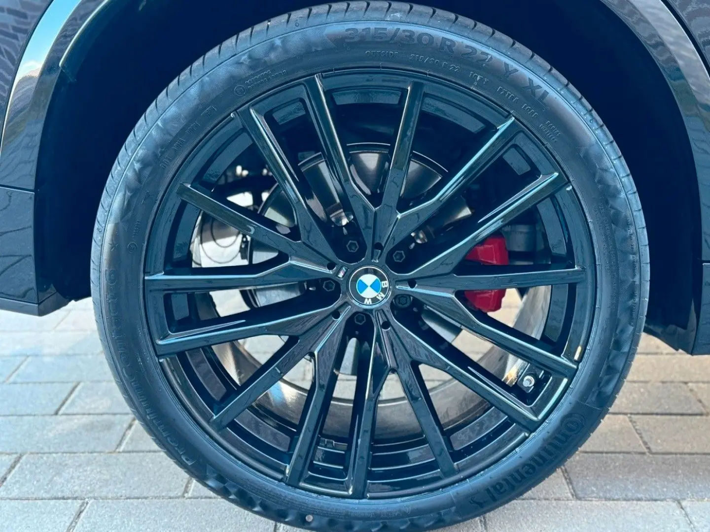 X5 xDrive30d M Sport PANO HUD 360 B&W