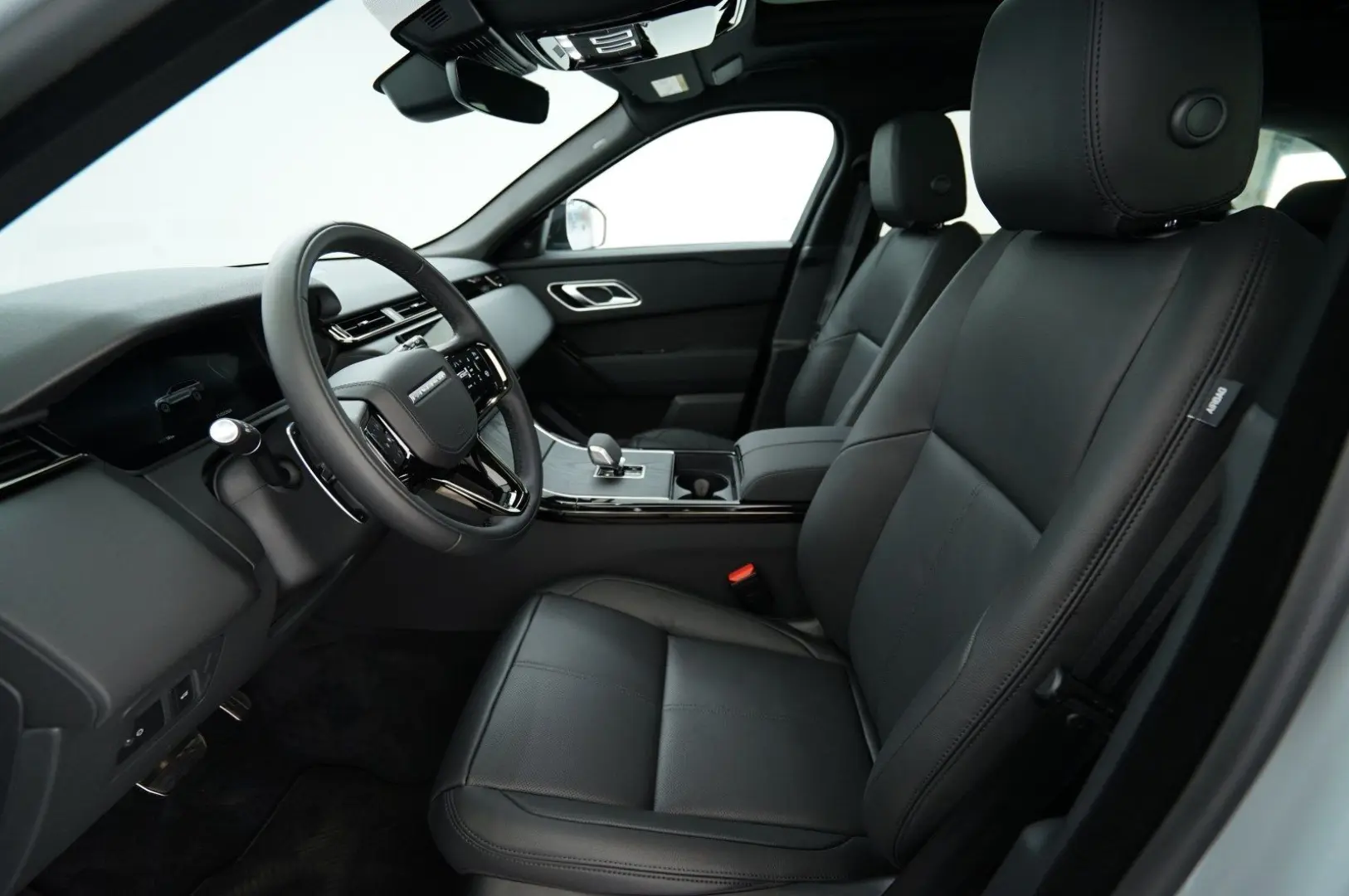 Range Rover Velar D300 AWD Dynamic SE   AHK