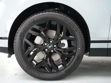Range Rover Velar D300 AWD Dynamic SE   AHK