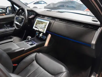 RANGE ROVER 4.4 P530 HSE - SHADOW EXTERIOR PACK