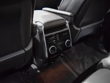 RANGE ROVER 4.4 P530 HSE - SHADOW EXTERIOR PACK