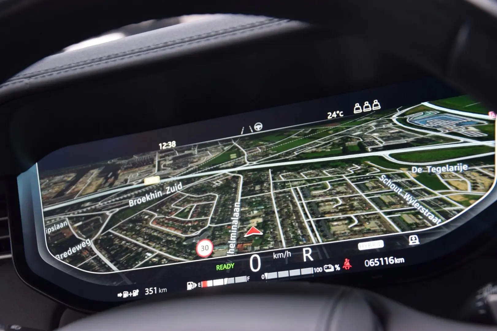 Range Rover SE Hybrid 22'zoll Pano