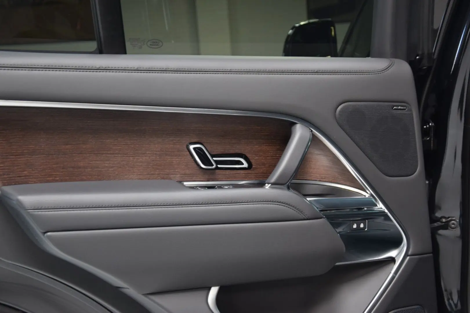 Range Rover SE Hybrid 22'zoll Pano