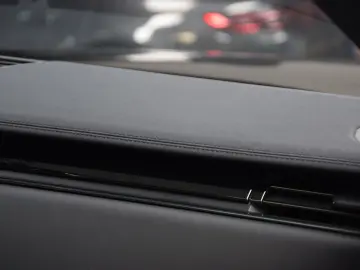 Range Rover SE Hybrid 22'zoll Pano