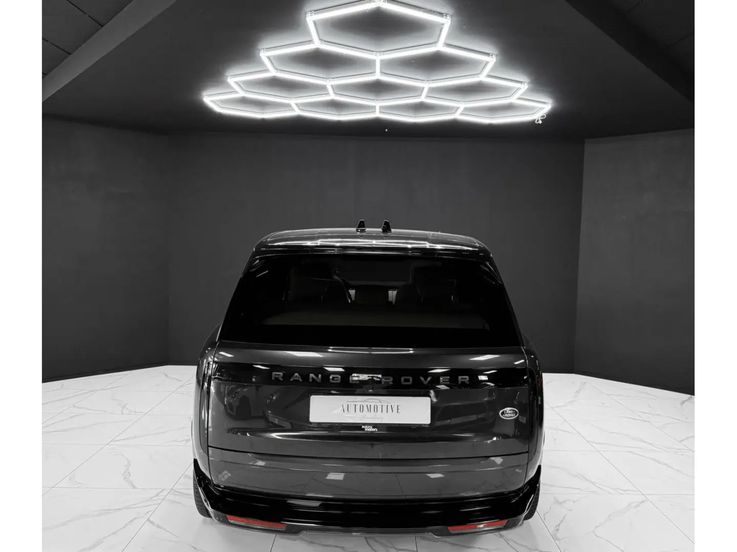 Range Rover P510e AWD SWB HSE