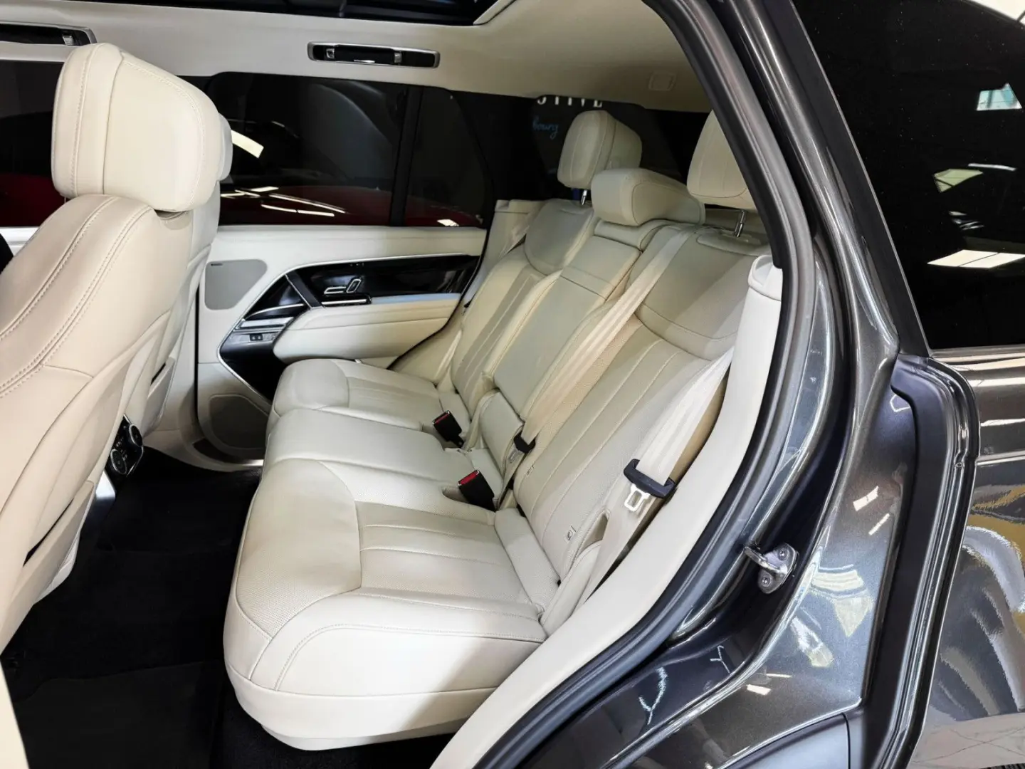 Range Rover P510e AWD SWB HSE