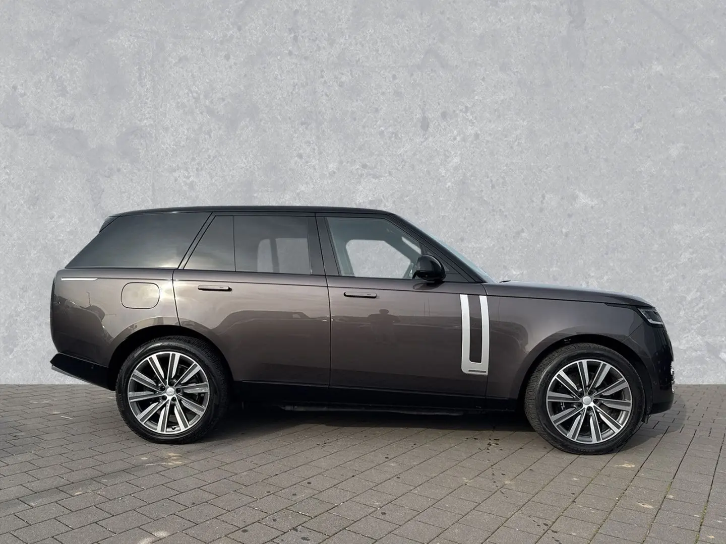 Range Rover P460 Autobiography AHK elektrisch