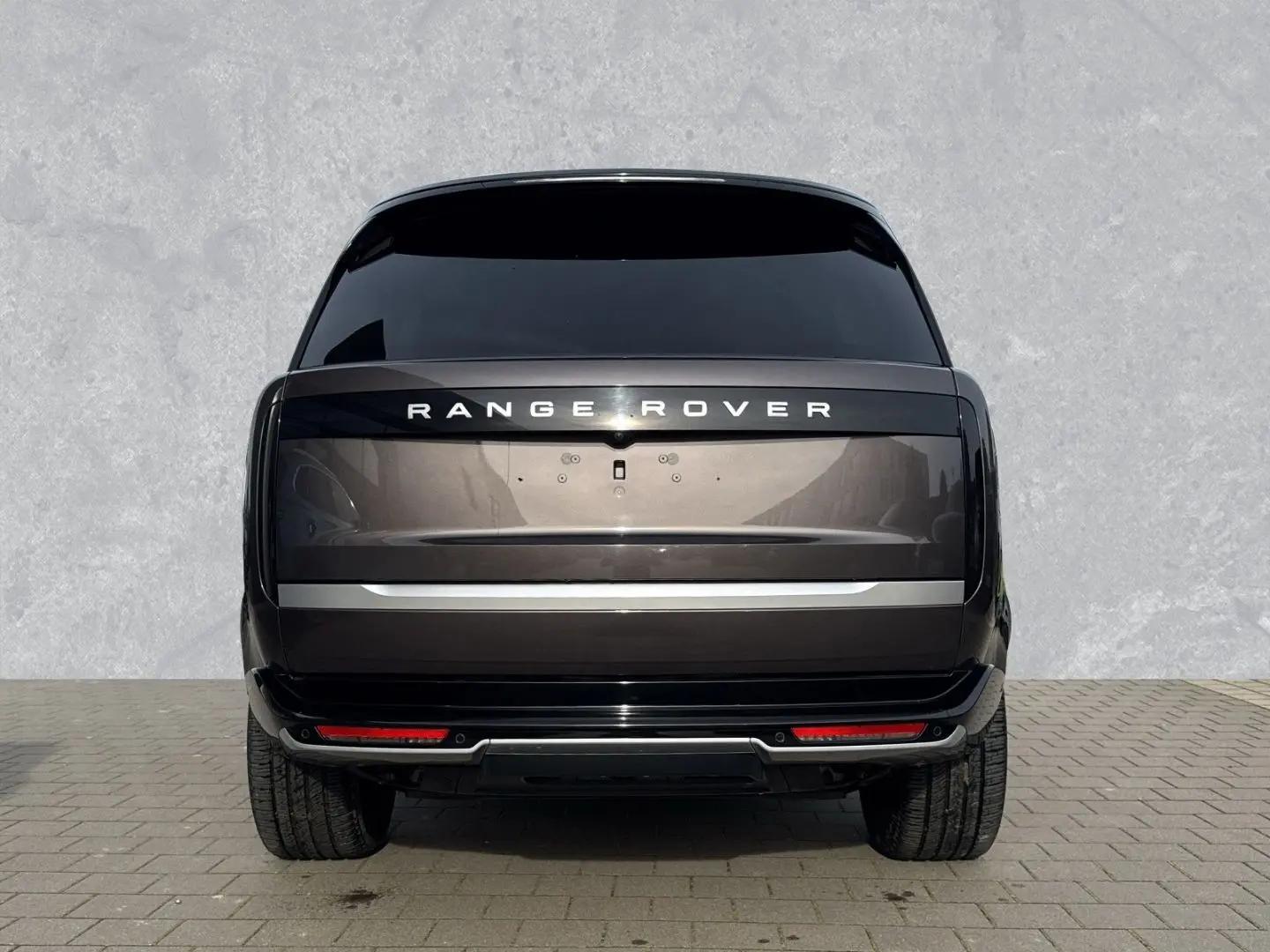 Range Rover P460 Autobiography AHK elektrisch