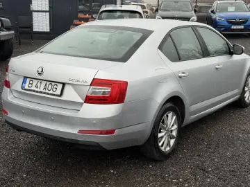Skoda Octavia 1.6 TDI DSG Ambition