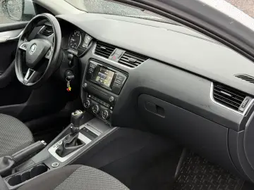 Skoda Octavia 1.6 TDI DSG Ambition