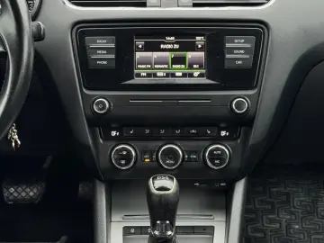 Skoda Octavia 1.6 TDI DSG Ambition