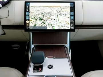 Range Rover 3.0D I6 350 PS AWD Auto MHEV