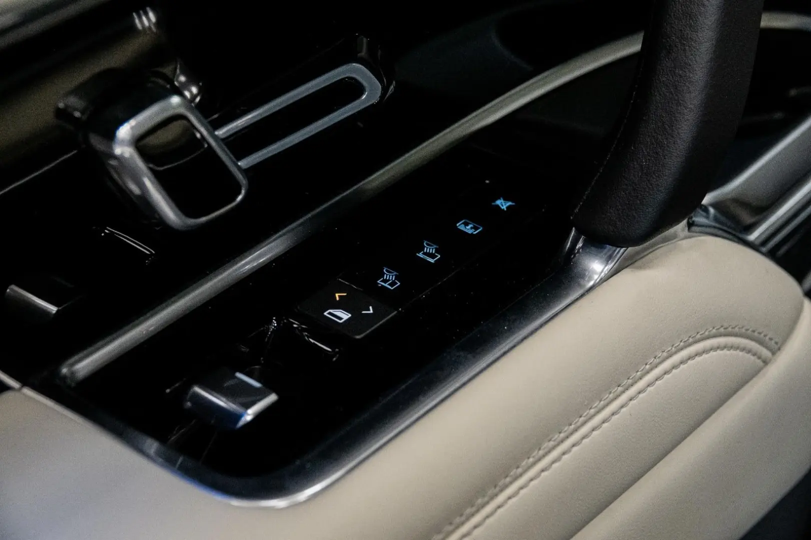 Range Rover SE Hybrid Pano Softk Meridian Luft