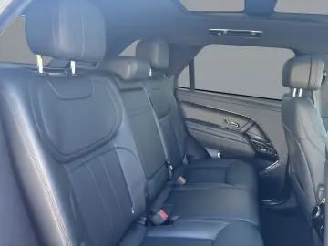 Range Rover Sport D300 Dynamic SE Winter Pack AH