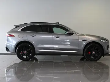 F-PACE P250 R-Dynamic SE AWD Pano