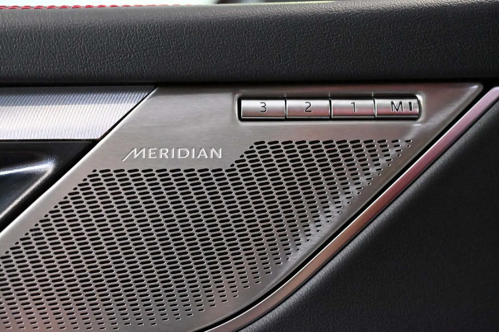 F-PACE P250 R-Dynamic SE AWD Pano