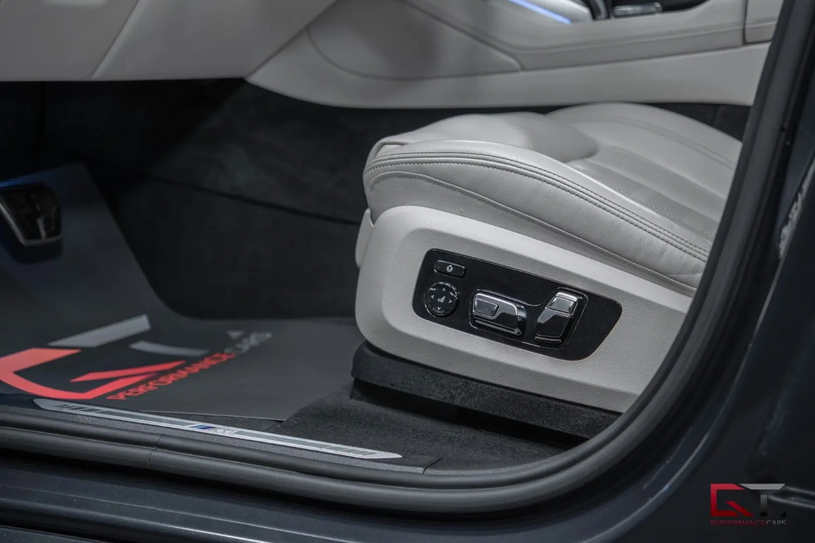 X6 xDrive30d M Sport 20  DriveAssistPro HuD Tow