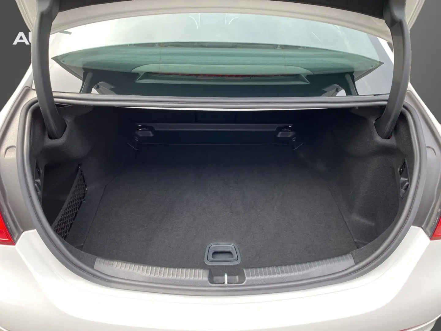 C 200 4Matic AMG Line NAV LED