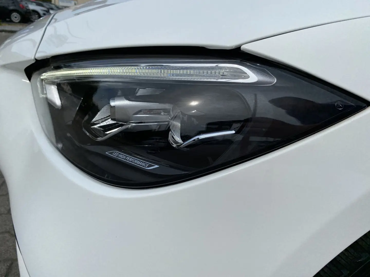 C 200 4Matic AMG Line NAV LED