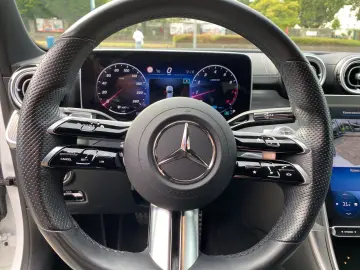 C 200 4Matic AMG Line NAV LED