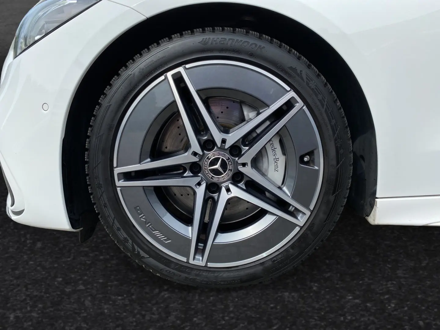 C 200 4Matic AMG Line NAV LED