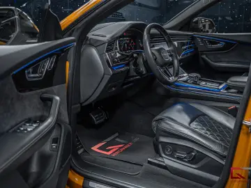 SQ8 23  Pano Massage Maxton HuD Tow Matrix B&O