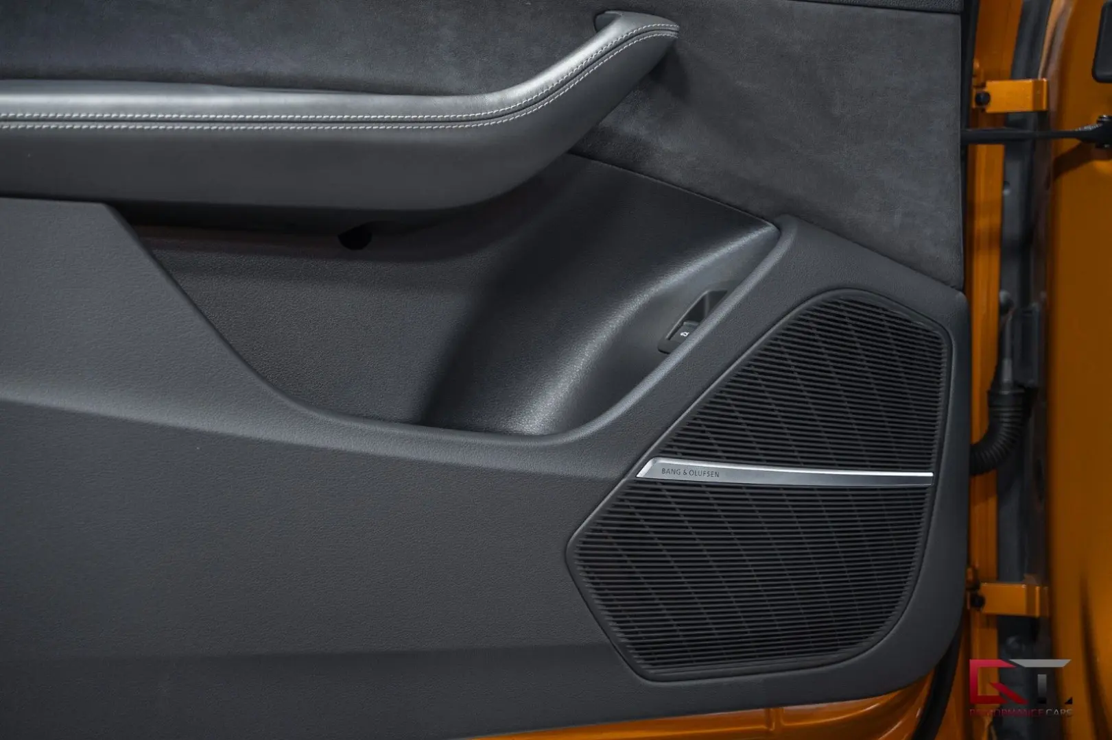 SQ8 23  Pano Massage Maxton HuD Tow Matrix B&O