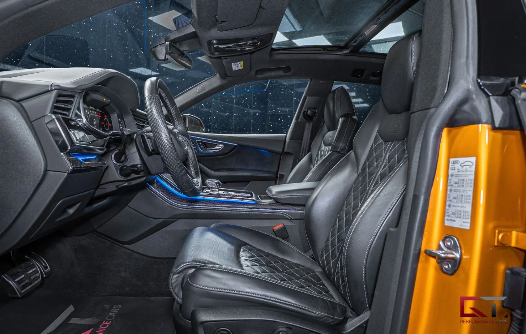 SQ8 23  Pano Massage Maxton HuD Tow Matrix B&O