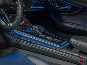 SQ8 23  Pano Massage Maxton HuD Tow Matrix B&O