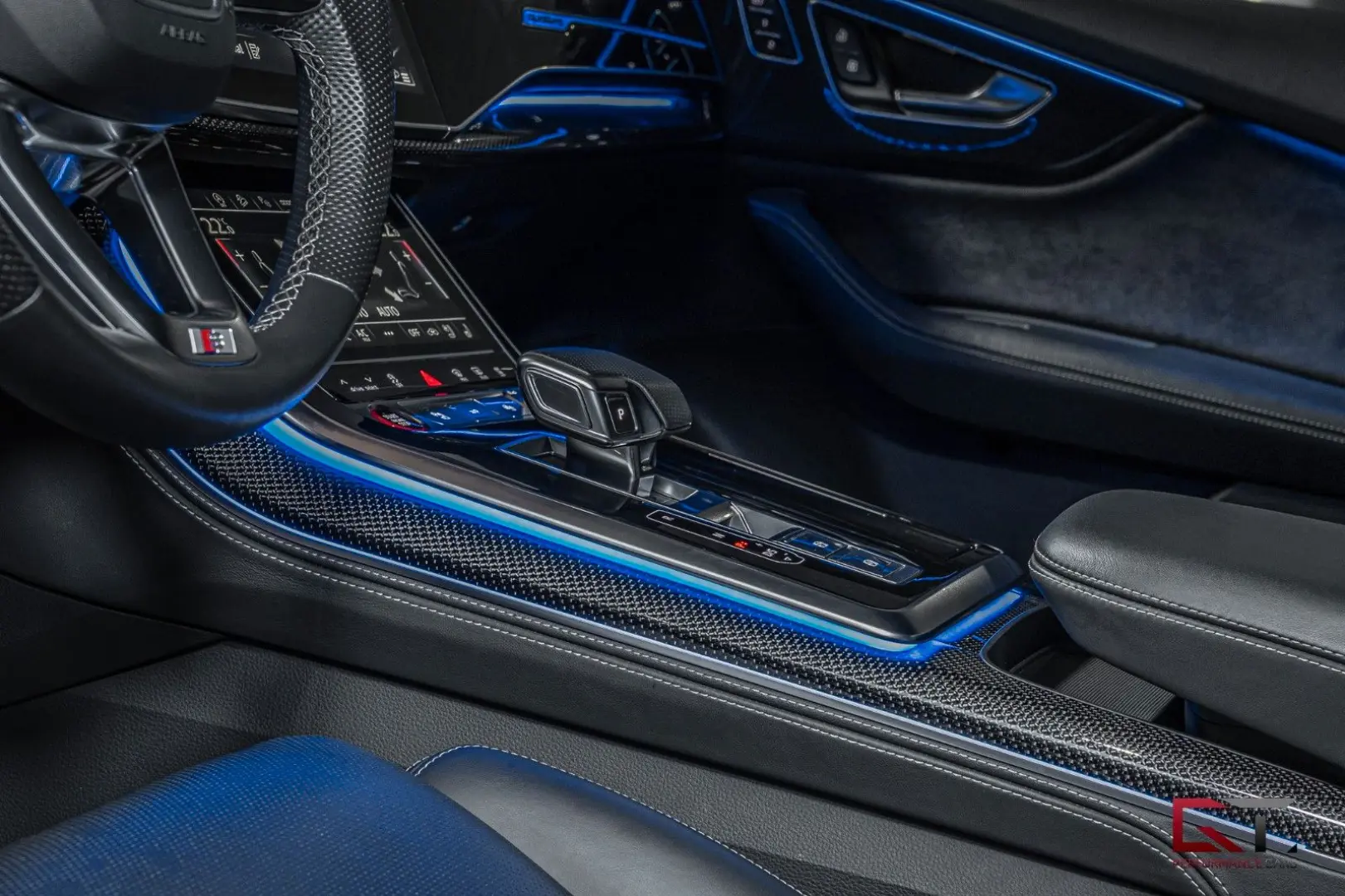 SQ8 23  Pano Massage Maxton HuD Tow Matrix B&O