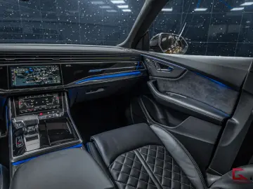 SQ8 23  Pano Massage Maxton HuD Tow Matrix B&O