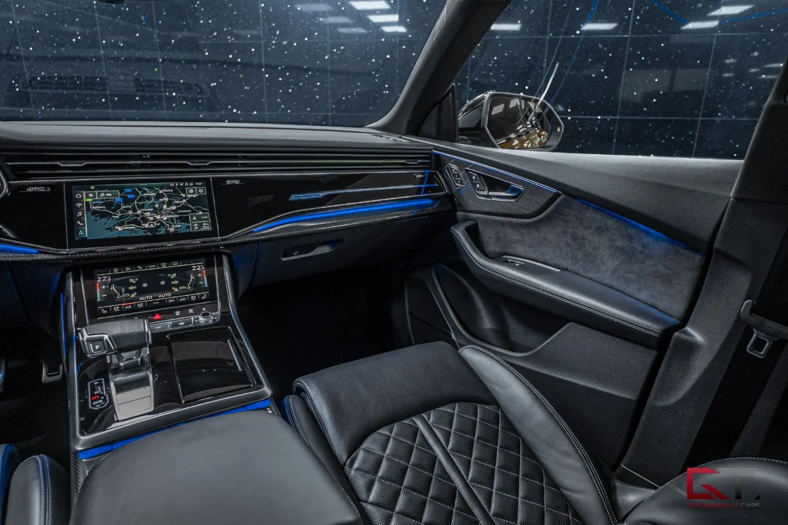 SQ8 23  Pano Massage Maxton HuD Tow Matrix B&O