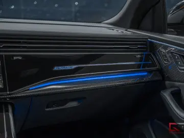 SQ8 23  Pano Massage Maxton HuD Tow Matrix B&O