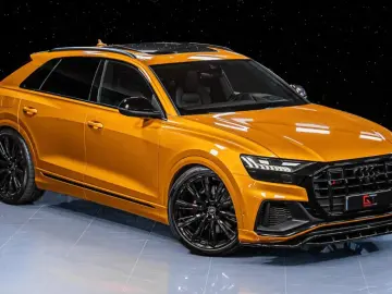 SQ8 23  Pano Massage Maxton HuD Tow Matrix B&O