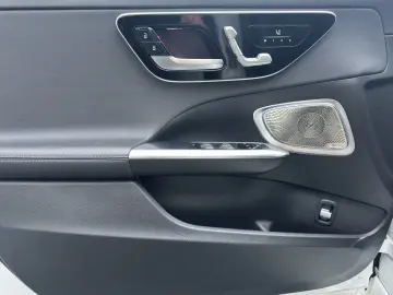 C 220 d 4M AMG Distro Burme3D KeyGo Night 360