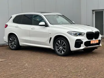 X5 xDrive 30 d M Sport PANO HuD SOFTC. LASER CAM