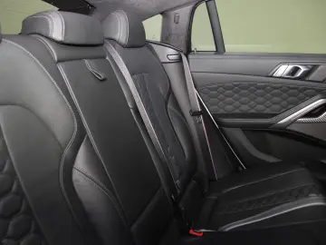 X6 M Competition Drivers Package