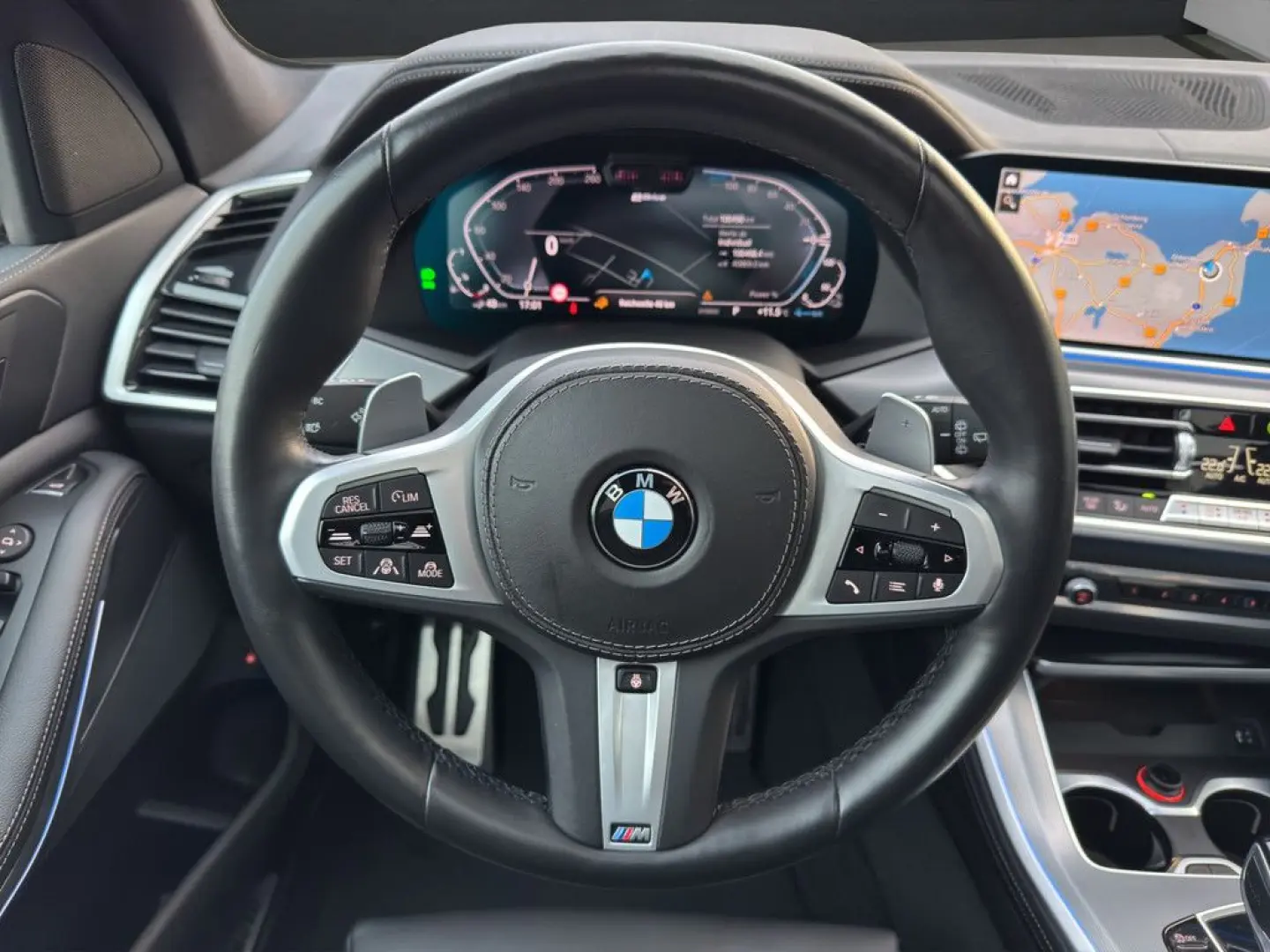 X5 xDrive45e M-SPORT LASER NAVI HUD PANO 20  AHK
