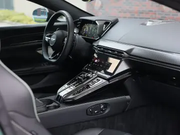 Aston Martin V8 Vantage   Sofort - Malachite - B&O - 360