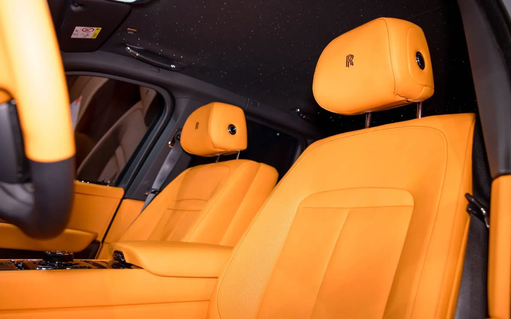 CULLINAN BLACK BADGE   STAR   ROOF   MANDARIN