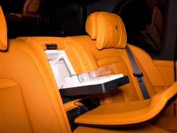 CULLINAN BLACK BADGE   STAR   ROOF   MANDARIN